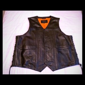 WILSONS LEATHER — Men’s Leather Vest